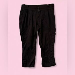 The North Face Summit Series Black Cropped Pants Women’s L Hiking